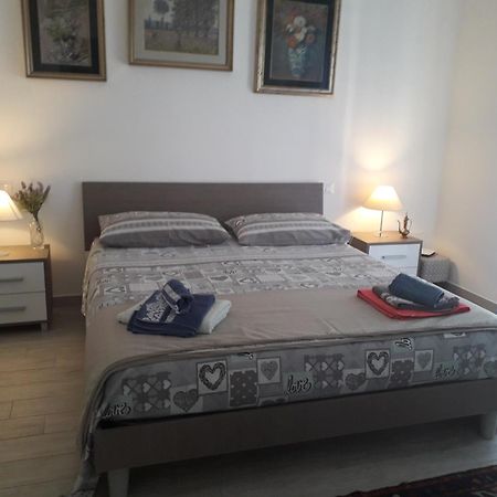 Casa Del Cioccolato Apartment ปาแลร์โม ภายนอก รูปภาพ